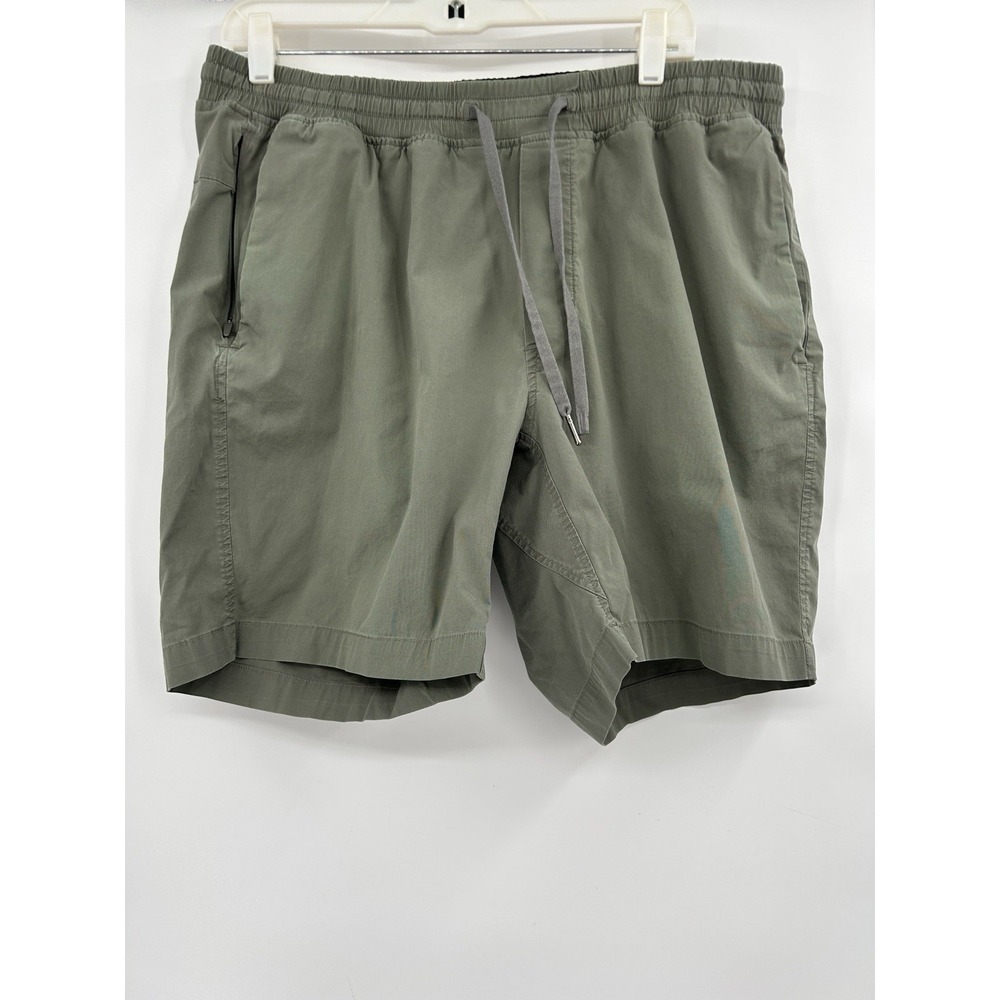Lululemon Mens Bowline Shorts 7" Size XL Green Active Performance Casual LM7AAP